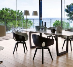 Стол обеденный Bolero Стол обеденный Bolero фабрика Poltrona Frau