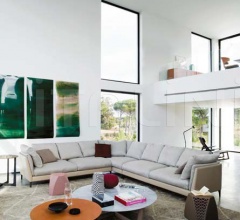 Столик Hudson Столик Hudson фабрика Poltrona Frau