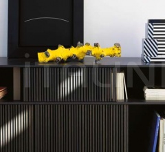 Итальянские Гостиная - Тумба под TV Lloyd фабрика Poltrona Frau