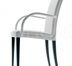 Стул с подлокотниками Vittoria Стул с подлокотниками Vittoria фабрика Poltrona Frau