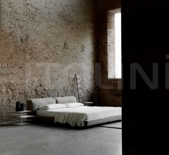 Итальянские Кровати - Кровать NeoWall Итальянские Кровати - Кровать NeoWall фабрика Living Divani