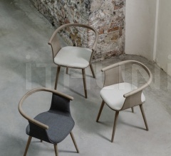 Стул Yuumi 1590 фабрика Bross Italia