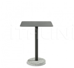 Итальянские Уличные столики - Столик BERNARDO 367 side table Итальянские Уличные столики - Столик BERNARDO 367 side table фабрика Roda