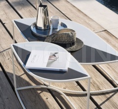 Итальянские Уличные столики - Кофейный столик LEAF 002 coffee table Итальянские Уличные столики - Кофейный столик LEAF 002 coffee table фабрика Roda