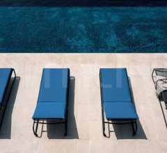 Итальянские Уличные шезлонги - Шезлонг HARP 304 sunlounger Итальянские Уличные шезлонги - Шезлонг HARP 304 sunlounger фабрика Roda