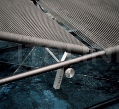 Итальянские Уличные шезлонги - Шезлонг HARP 304 sunlounger Итальянские Уличные шезлонги - Шезлонг HARP 304 sunlounger фабрика Roda