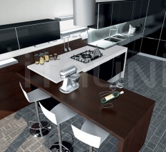 Итальянские Кухни с барной стойкой - Кухня Vitra Nero Итальянские Кухни с барной стойкой - Кухня Vitra Nero фабрика Ar Tre