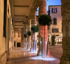 Кашпо DELTA LEDS Кашпо DELTA LEDS фабрика De Castelli