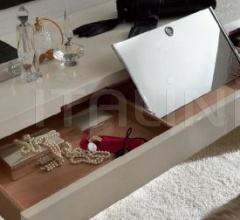 Итальянские Спальни - Туалетный столик Genesis Итальянские Спальни - Туалетный столик Genesis фабрика Turri