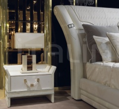 Тумбочка Numero Tre фабрика Turri