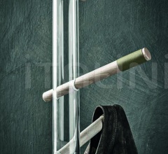 Итальянские Вешалки - Вешалка WOODPECKER фабрика Frag