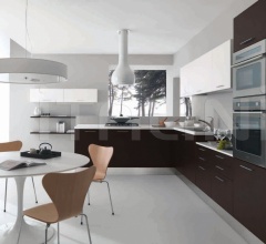 Кухня Easy 02 фабрика Arredamenti TreO