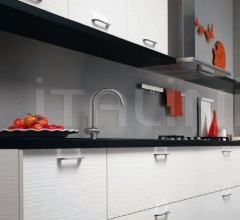 Кухня Easy 07 Кухня Easy 07 фабрика Arredamenti TreO