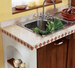 Кухня Vittoria 01 фабрика Arredamenti TreO