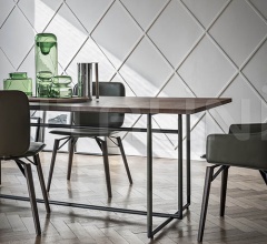 Стол обеденный BAK TABLE Стол обеденный BAK TABLE фабрика Frag