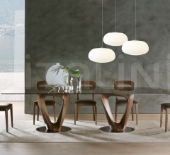 Стол обеденный MOBIUS фабрика Pacini Cappellini