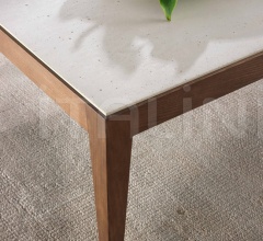 Столик DOMINIQUE Столик DOMINIQUE фабрика Pacini Cappellini