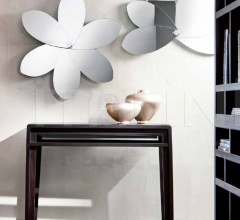 Настенное зеркало MARGHERITA Настенное зеркало MARGHERITA фабрика Pacini Cappellini