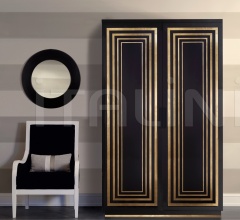 Шкаф TULLIA ARMOIRE PLINTH BASE Шкаф TULLIA ARMOIRE PLINTH BASE фабрика Isabella Costantini