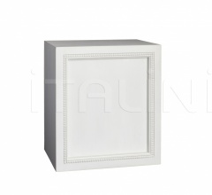 Тумбочка BASTIEN NIGHTSTAND W/WHEELS Тумбочка BASTIEN NIGHTSTAND W/WHEELS фабрика Isabella Costantini