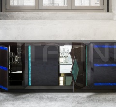 Итальянские Буфеты - Буфет NINE SIDEBOARD PLINTH BASE Итальянские Буфеты - Буфет NINE SIDEBOARD PLINTH BASE фабрика Isabella Costantini