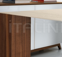 Стол обеденный Thin фабрика Oliver B