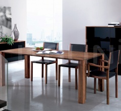 Стол обеденный Tischlein фабрика Oliver B