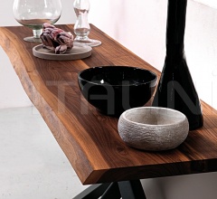 Консоль Montana Консоль Montana фабрика Oliver B