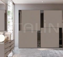 Настенное зеркало V 326 Настенное зеркало V 326 фабрика Florence Collections
