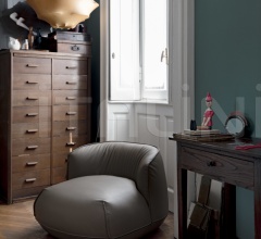 Кресло Brioni Кресло Brioni фабрика Kristalia