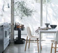 Стул Sharky фабрика Kristalia