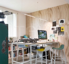 Барный стул Sharky Stool фабрика Kristalia