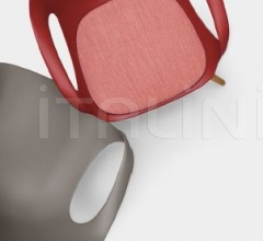 Стул Elephant Wood Base фабрика Kristalia