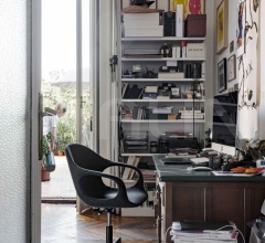 Кресло Elephant Trestle фабрика Kristalia