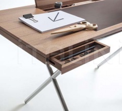 Итальянские Письменные столы - Письменный стол Novelist Итальянские Письменные столы - Письменный стол Novelist фабрика Lema