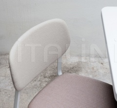 Стул Colander padded chair Стул Colander padded chair фабрика Kristalia