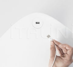 Столик Font Столик Font фабрика Kristalia