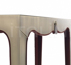 Туалетный столик Royal Туалетный столик Royal фабрика Gianfranco Ferre Home