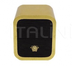 Тумбочка Via Gesu’ Night Table Тумбочка Via Gesu’ Night Table фабрика Versace Home