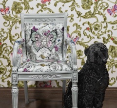 Стул с подлокотником Vanitas Mini Стул с подлокотником Vanitas Mini фабрика Versace Home