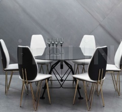 Стол обеденный Gvardian Стол обеденный Gvardian фабрика Versace Home