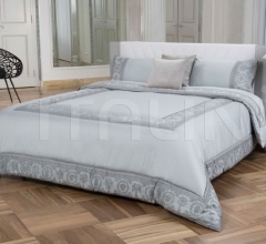 Тумбочка Via Gesu’ Night Table Тумбочка Via Gesu’ Night Table фабрика Versace Home