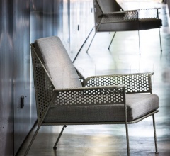 Кресло Work is over фабрика Diesel by Moroso