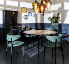 Итальянские Столы обеденные - Стол обеденный Pylon gradient Итальянские Столы обеденные - Стол обеденный Pylon gradient фабрика Diesel by Moroso