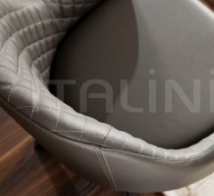 Стул с подлокотниками OLIMPIA фабрика Ozzio