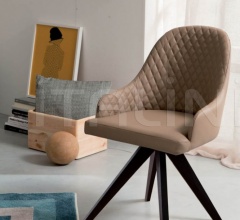 Стул с подлокотниками OLIMPIA фабрика Ozzio