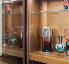 Витрина Loom FR Витрина Loom FR фабрика Henge