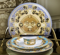 Стул LA COUPE DES DIEUX CHAIR Стул LA COUPE DES DIEUX CHAIR фабрика Versace Home