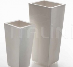 Кашпо Kabin High Family фабрика Serralunga