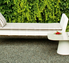 Столик LouLou 30/40/50 Столик LouLou 30/40/50 фабрика Serralunga